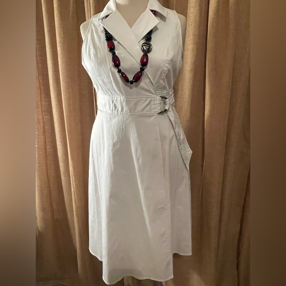 London Times White Sleeveless Wrap Dress